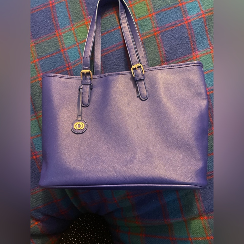 Nearly New Blue Handbag Tote